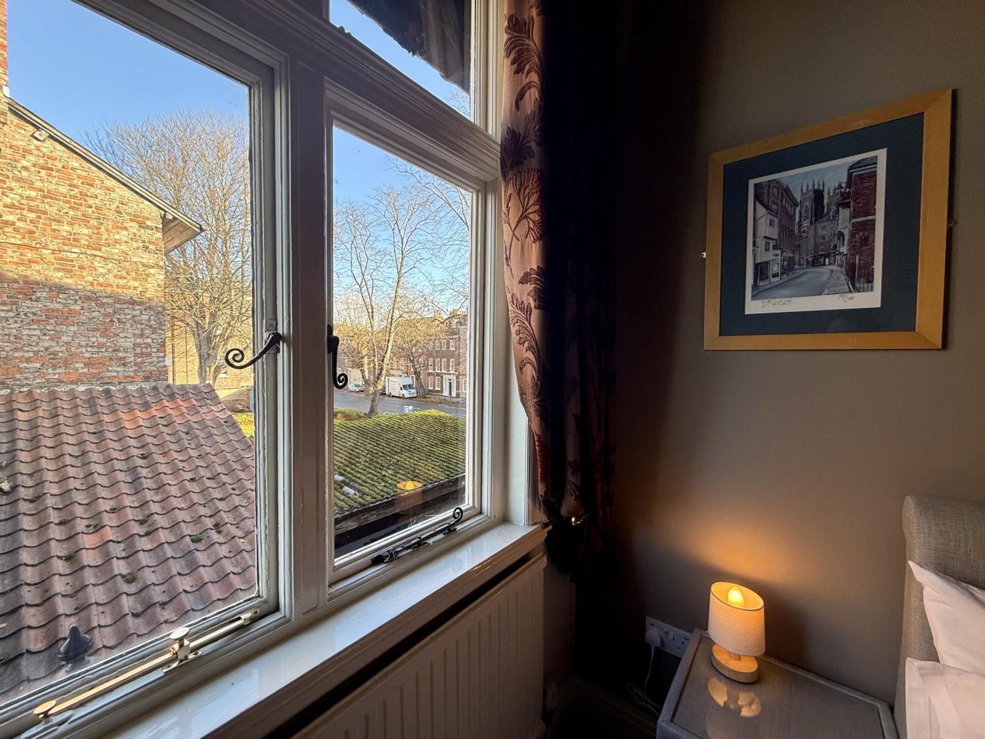 The Black Horse Inn — Photos 1